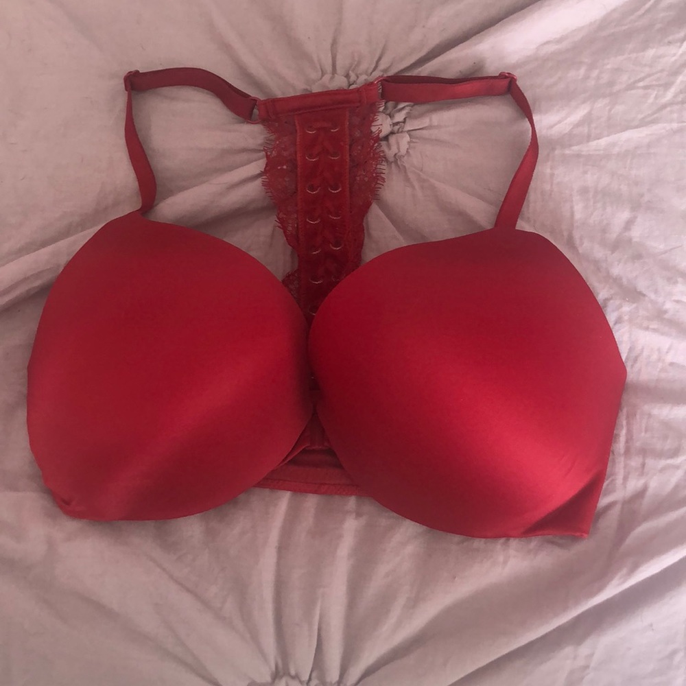 32 DD Sexy red bra